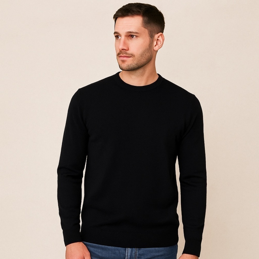 Bachrach 100% Merino Wool Black Crewneck Sweater – Made in Italy (L)
